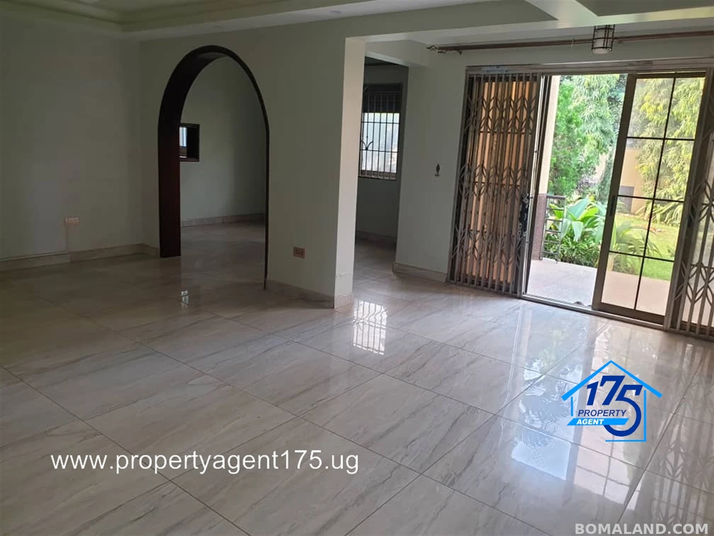 6 bedroom Duplex for sale in Najjera Wakiso Uganda