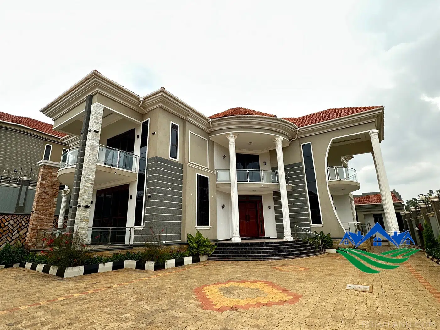 5 bedroom Mansion for sale in Kira Wakiso Uganda