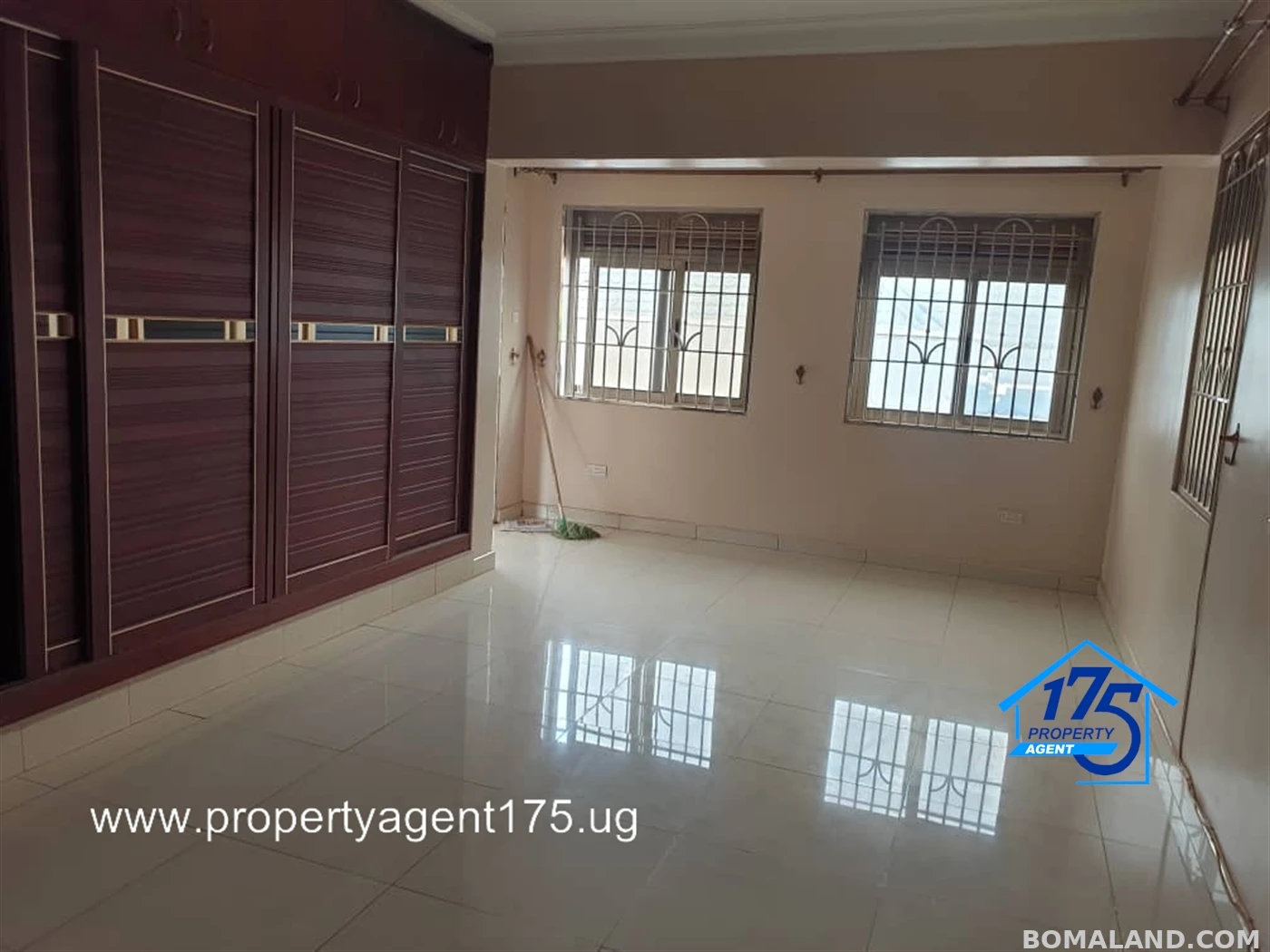 6 bedroom Duplex for sale in Najjera Wakiso Uganda