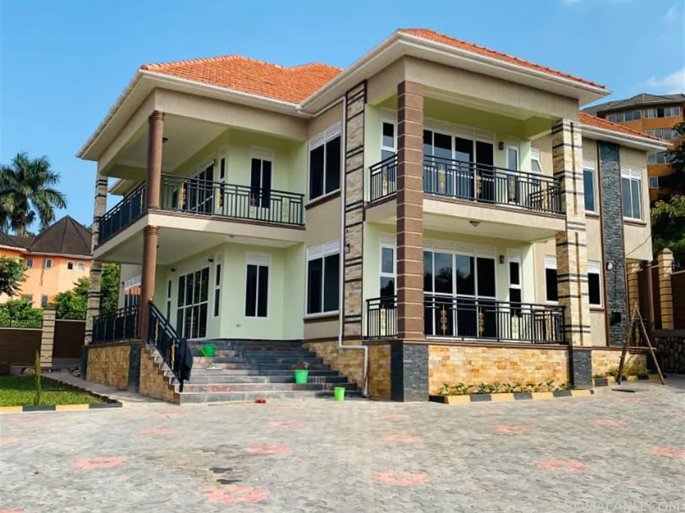6 bedroom Mansion for sale in Bwebajja Wakiso Uganda