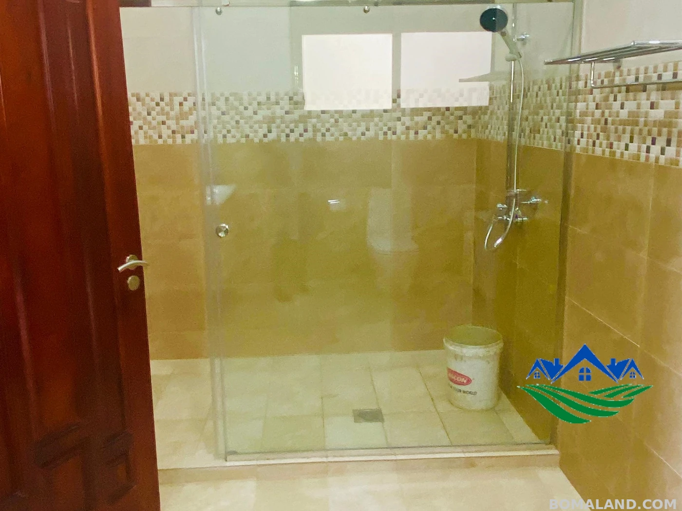 5 bedroom Mansion for sale in Munyonyo Wakiso Uganda