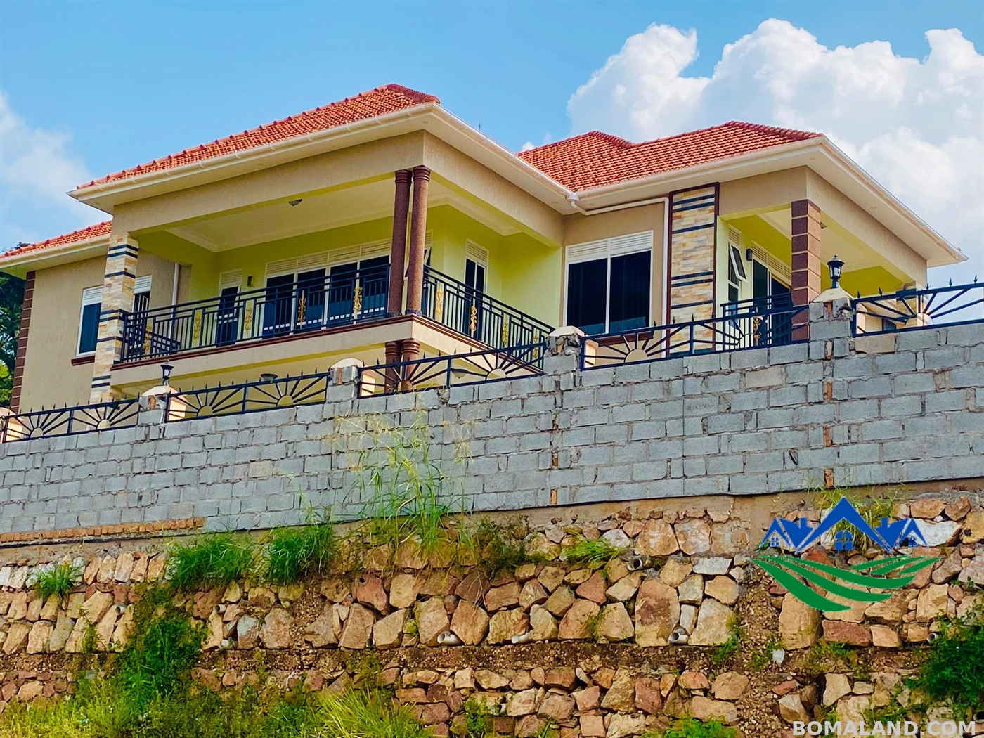 7 bedroom Mansion for sale in Bwebajja Wakiso Uganda