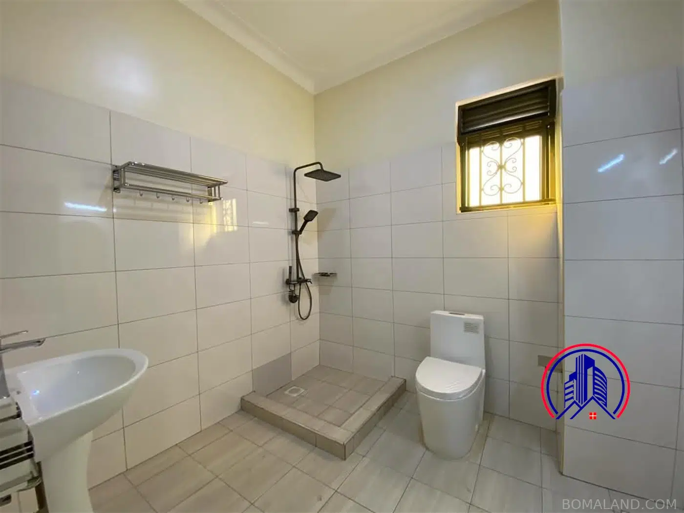 3 bedroom Duplex for rent in Buwaate Wakiso Uganda