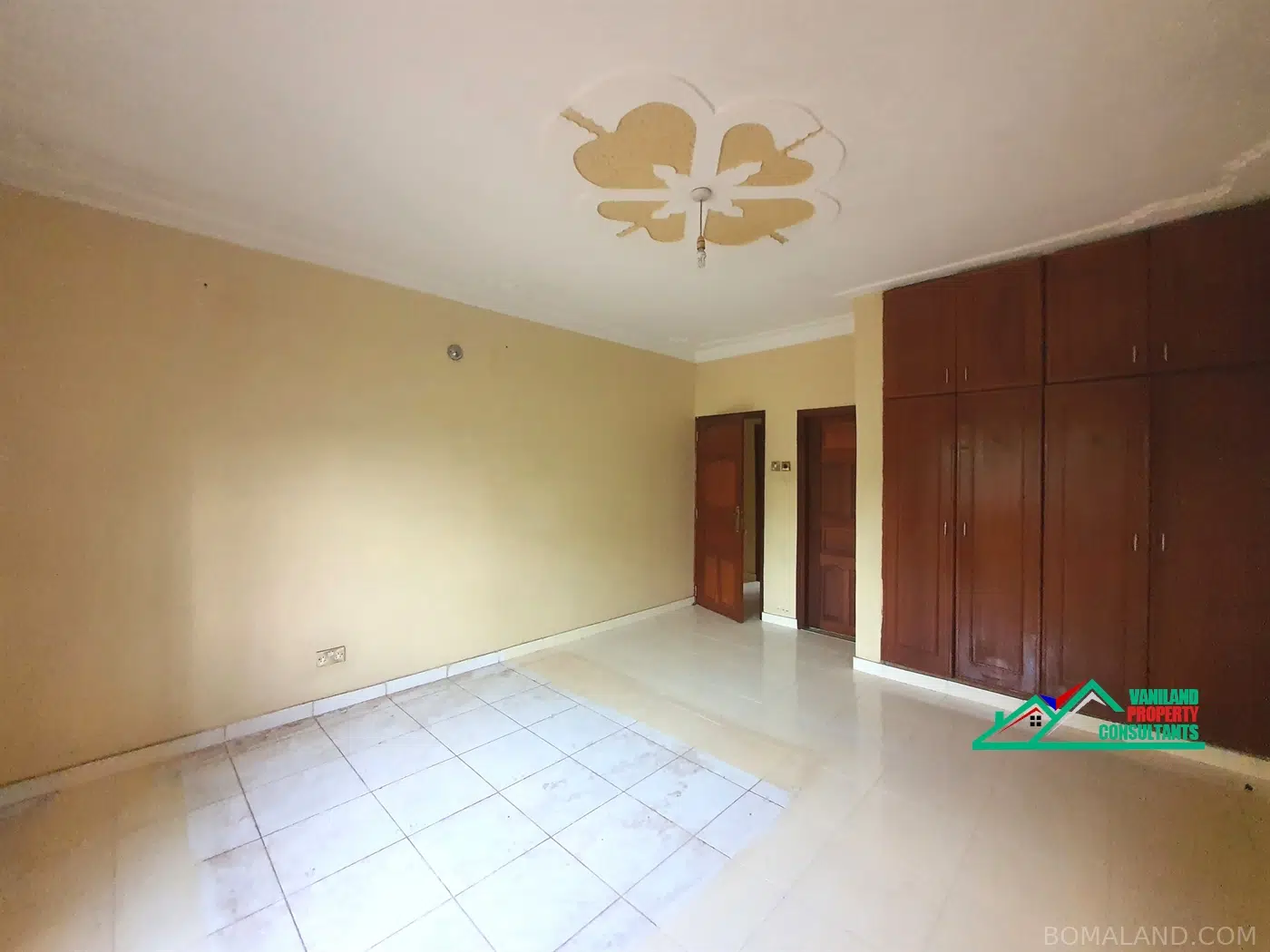4 bedroom Bungalow for rent in Muyenga Kampala Uganda