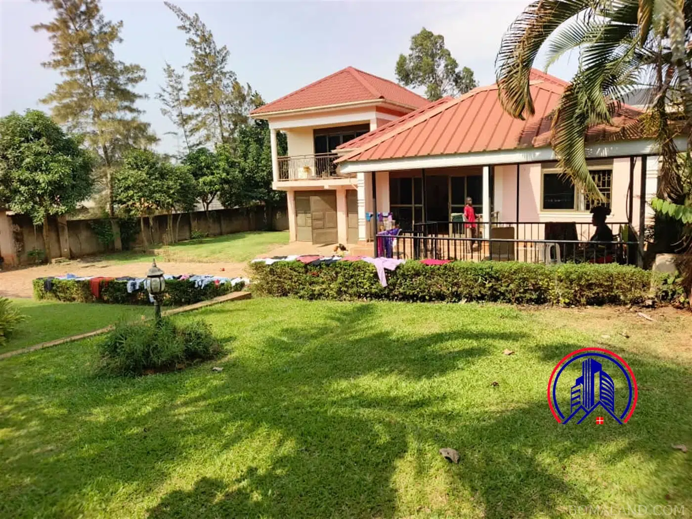 3 bedroom Storeyed house for sale in Nansana Wakiso Uganda