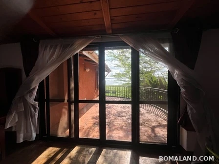 4 bedroom Storeyed house for rent in Ggaba Kampala Uganda