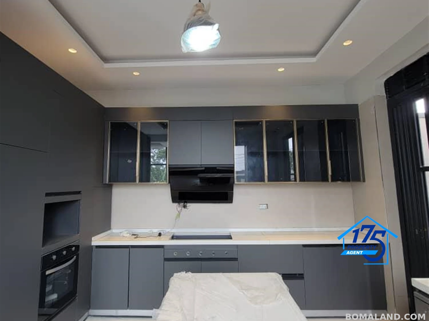5 bedroom Mansion for sale in Kyanja Kampala Uganda