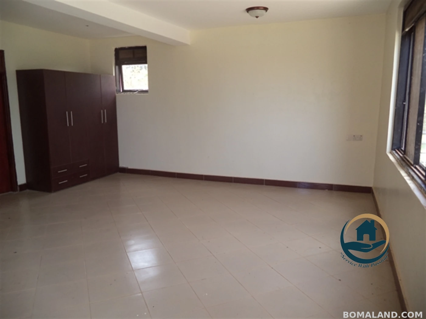 4 bedroom Town House for sale in Entebbe Wakiso Uganda