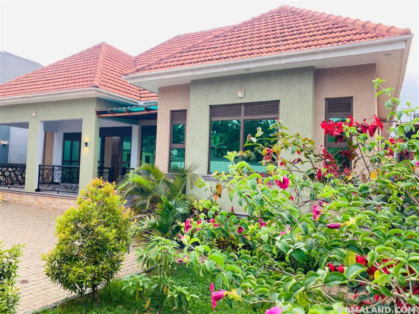 4 bedroom Bungalow for sale in Kitende Wakiso Uganda