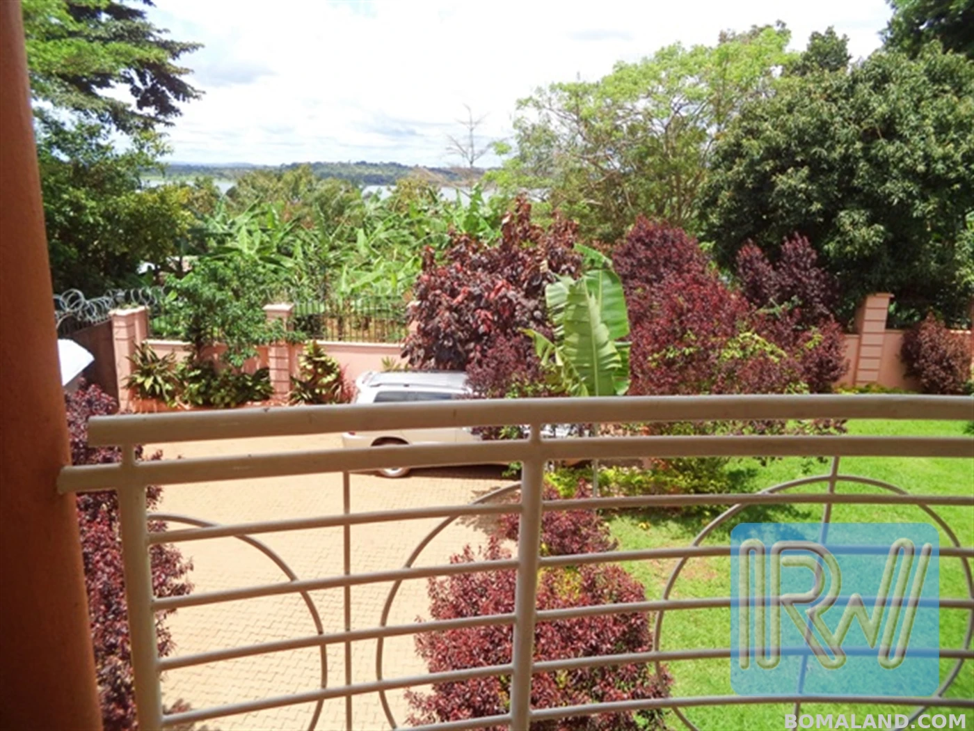 5 bedroom Storeyed house for sale in Entebbe Wakiso Uganda