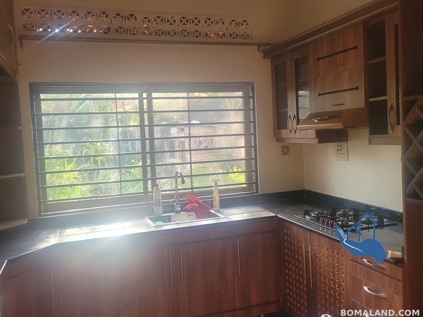 3 bedroom Bungalow for rent in Buziga Kampala Uganda