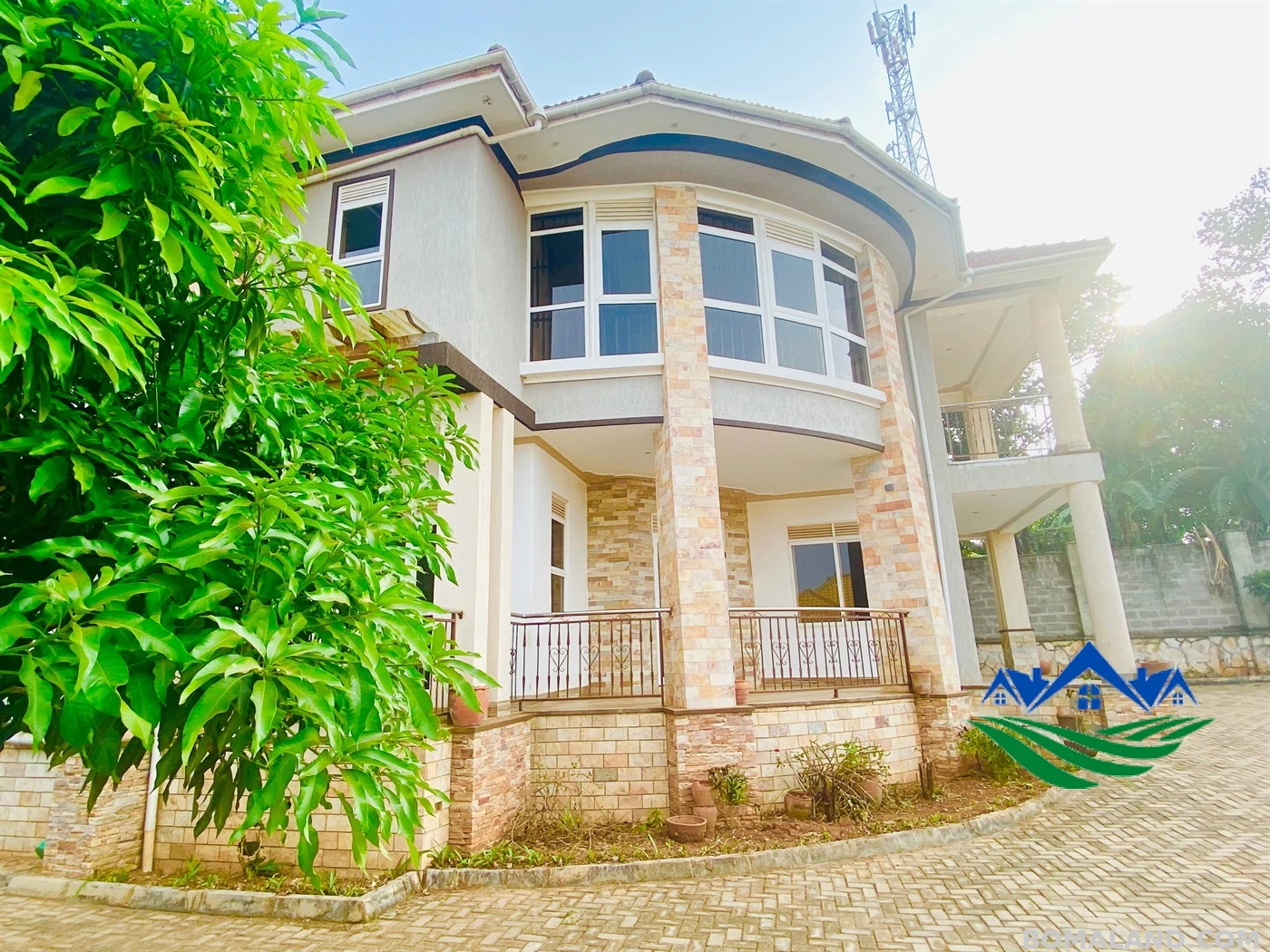 4 bedroom Mansion for sale in Kawuku Wakiso Uganda