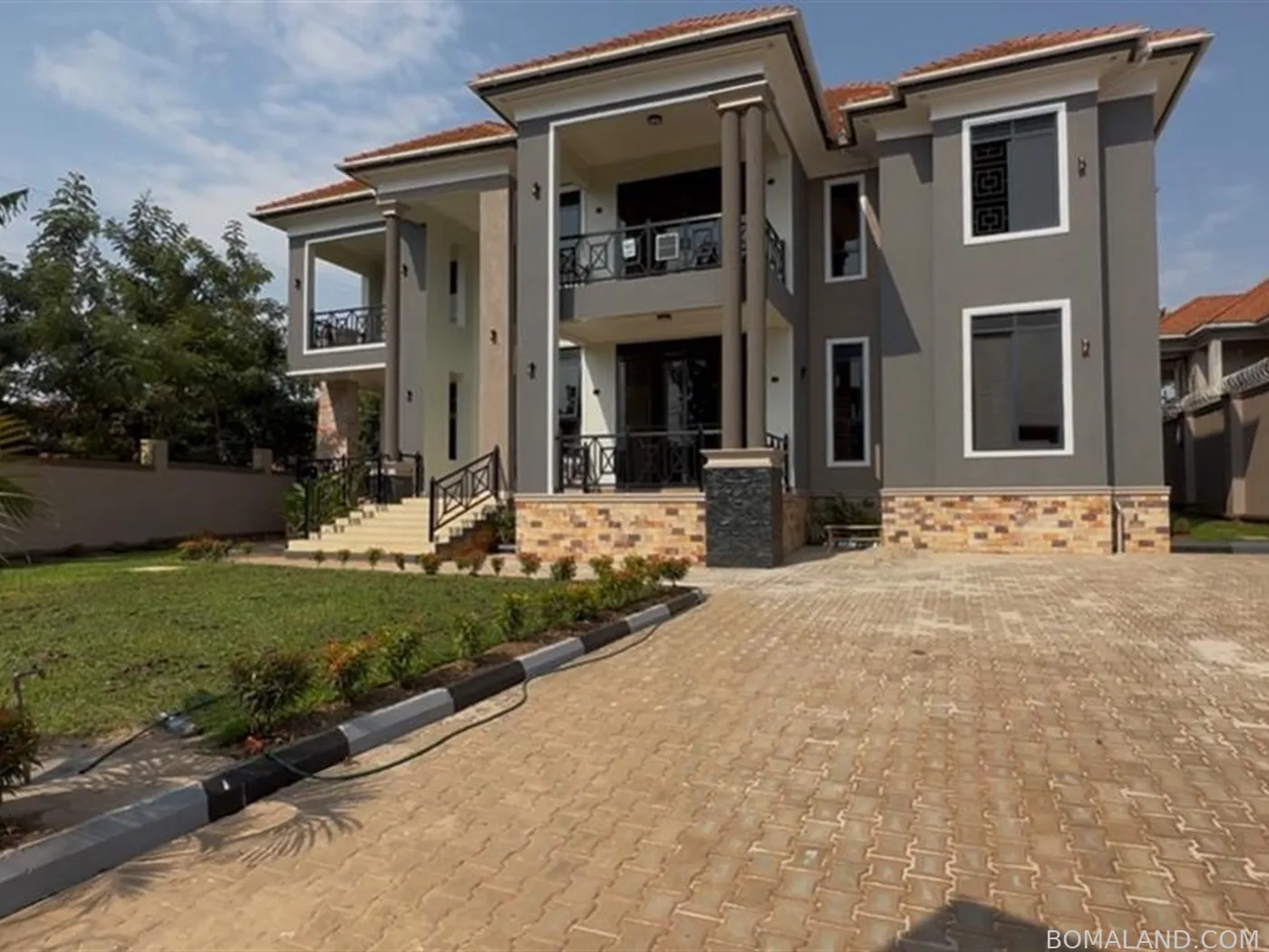 6 bedroom Storeyed house for sale in Naalya Wakiso Uganda