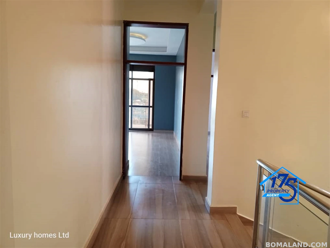 6 bedroom Duplex for sale in Kira Wakiso Uganda