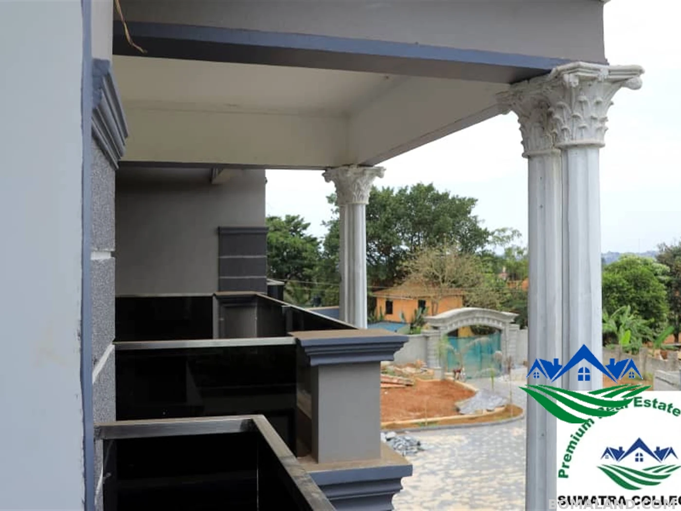 6 bedroom Mansion for sale in Munyonyo Kampala Uganda