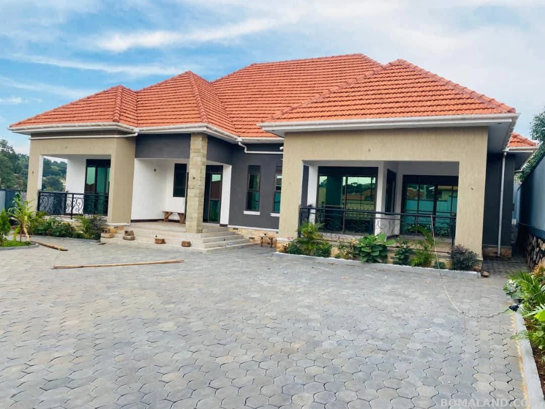 4 bedroom Bungalow for sale in Bwebajja Kampala Uganda