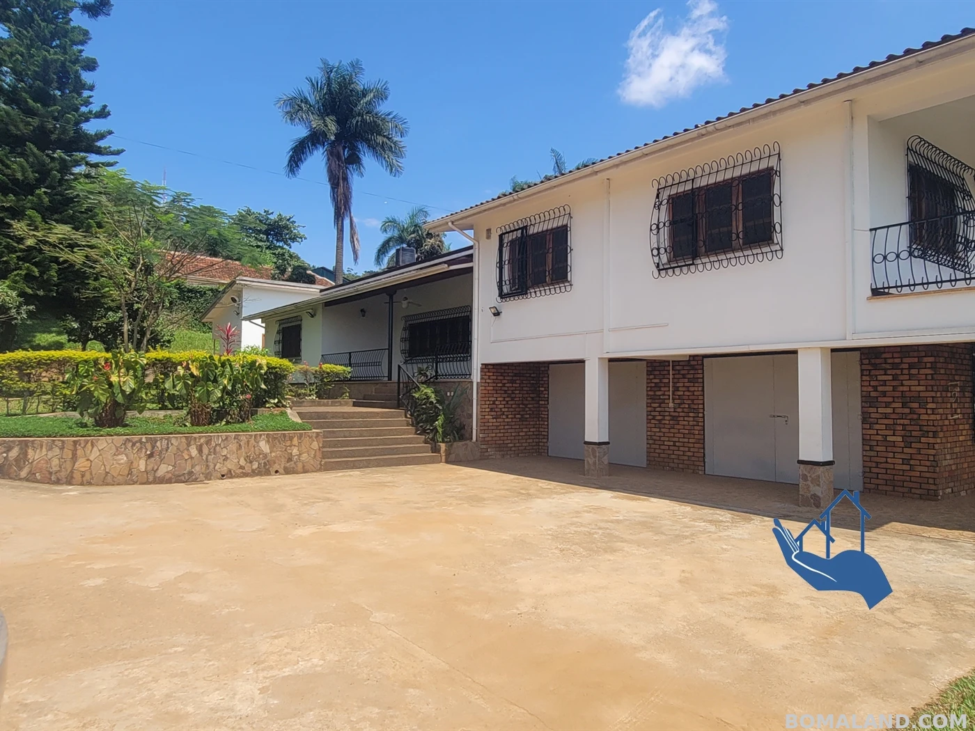 4 bedroom Mansion for rent in Muyenga Kampala Uganda