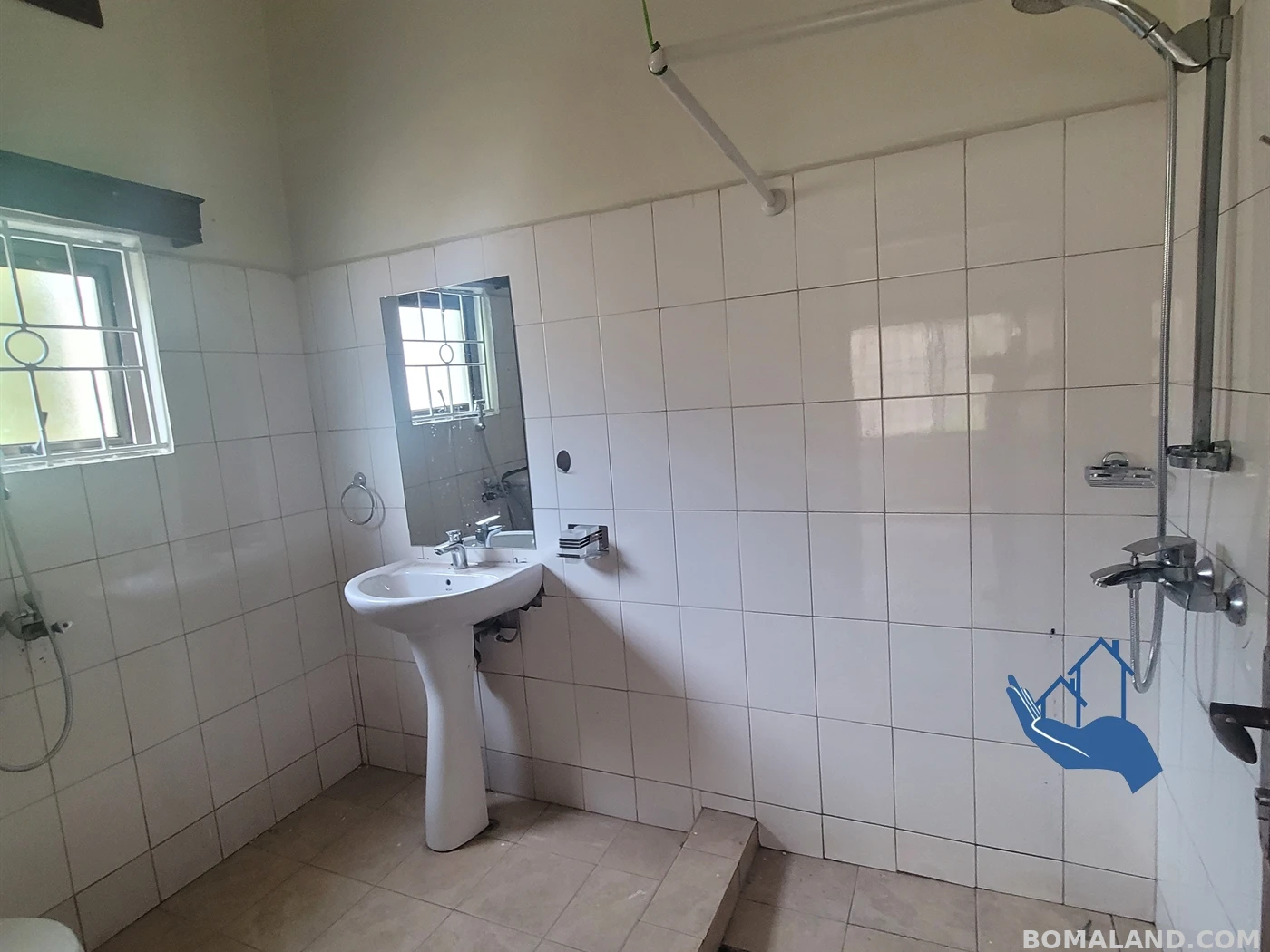 3 bedroom Bungalow for rent in Muyenga Kampala Uganda
