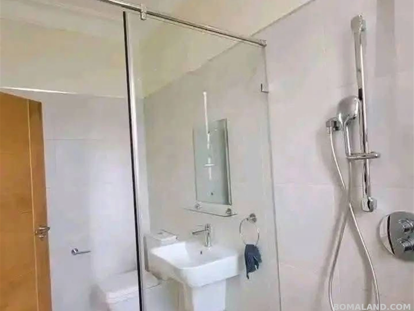 3 bedroom Condominium for sale in Bugoloobi Wakiso Uganda