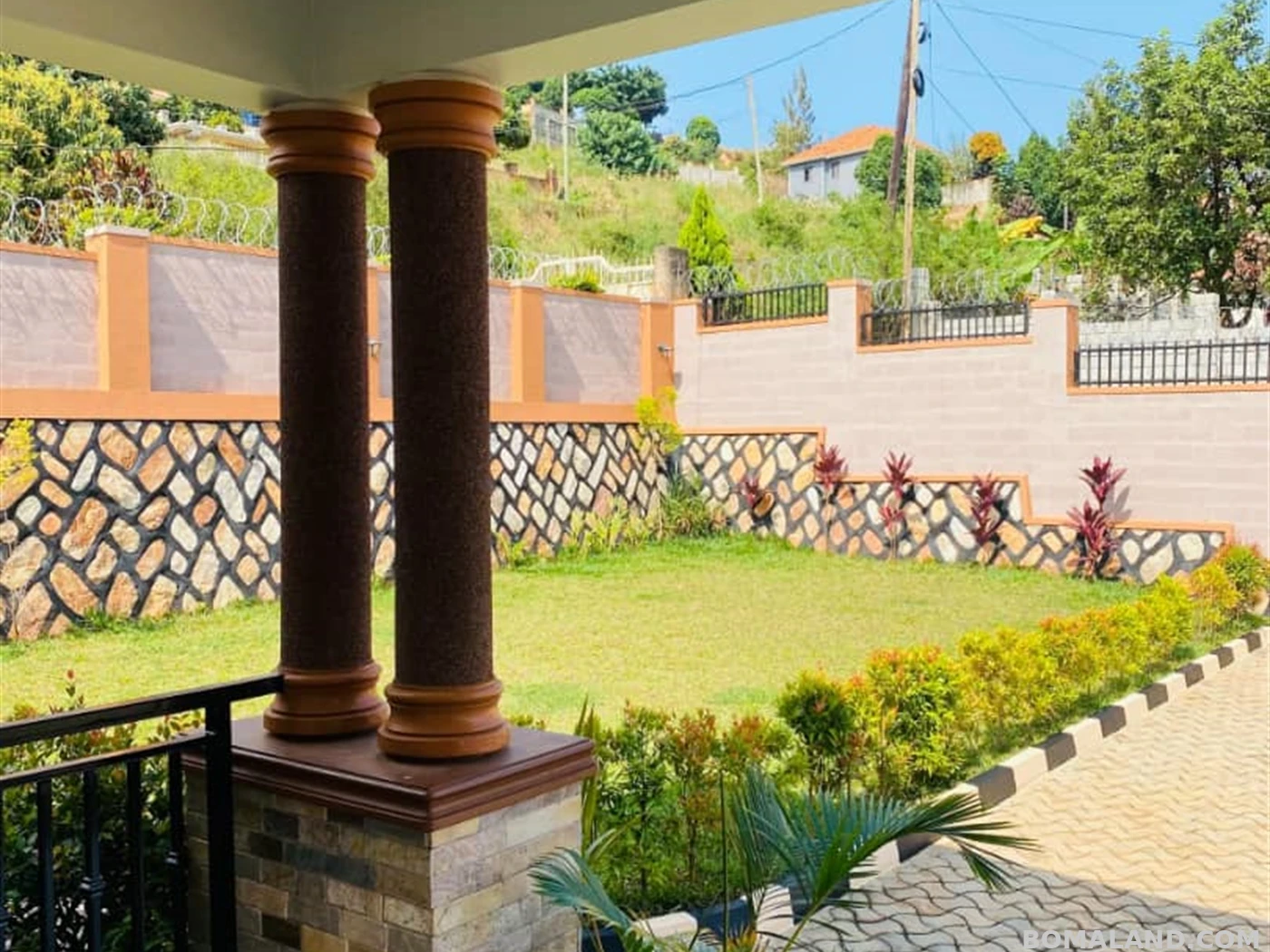 4 bedroom Bungalow for sale in Bwebajja Wakiso Uganda