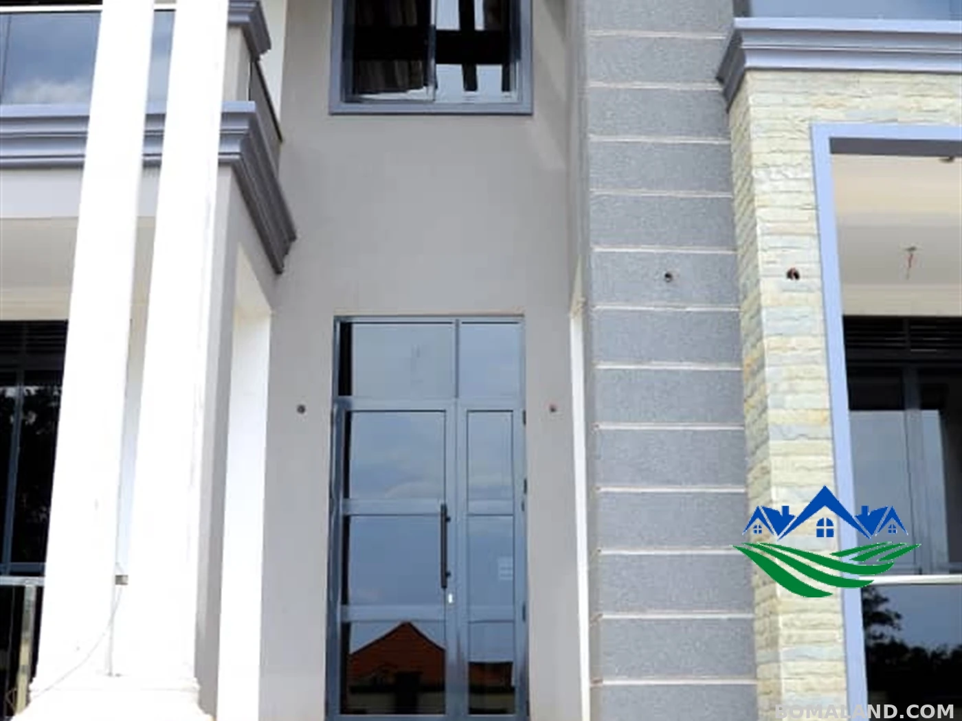 6 bedroom Mansion for sale in Munyonyo Kampala Uganda