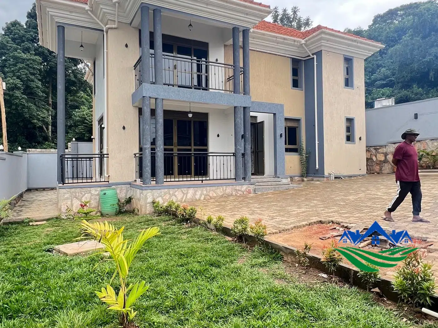4 bedroom Storeyed house for sale in Katala Wakiso Uganda