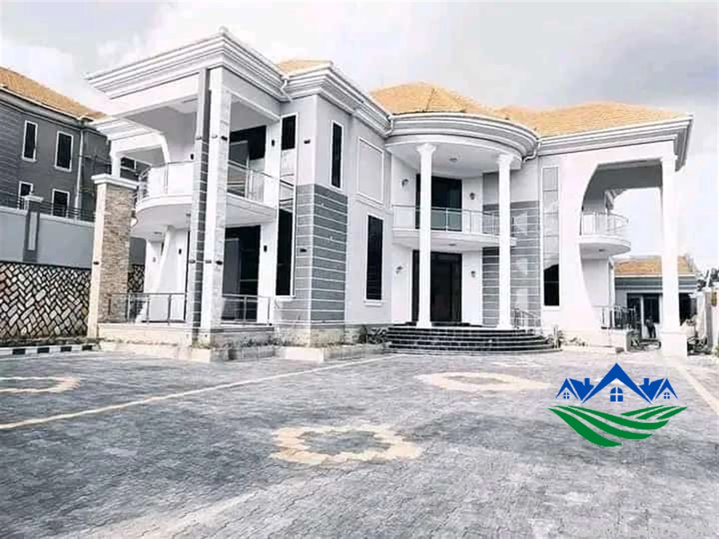 6 bedroom Mansion for sale in Kira Wakiso Uganda