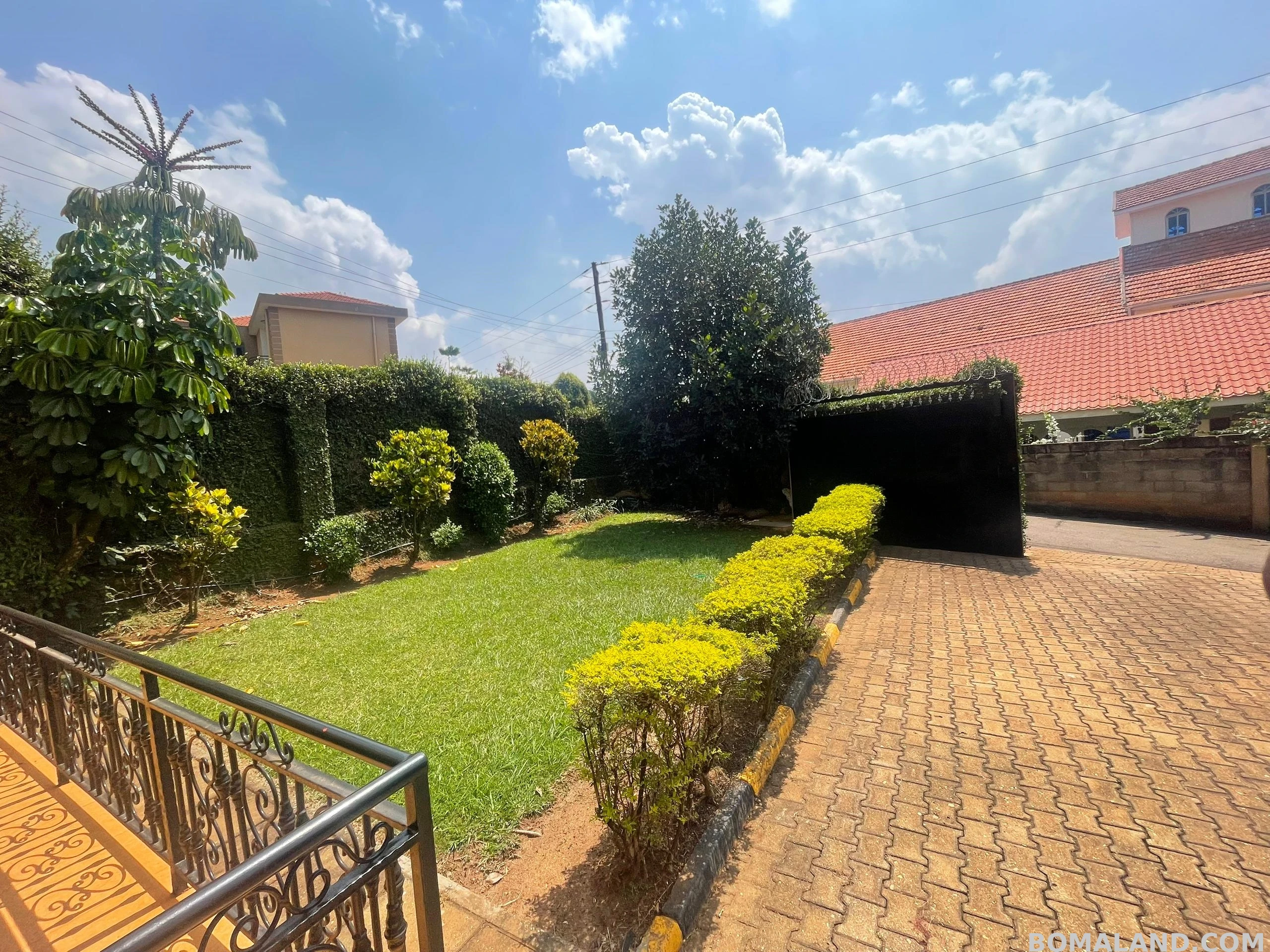 4 bedroom Town House for rent in Lubowa Wakiso Uganda