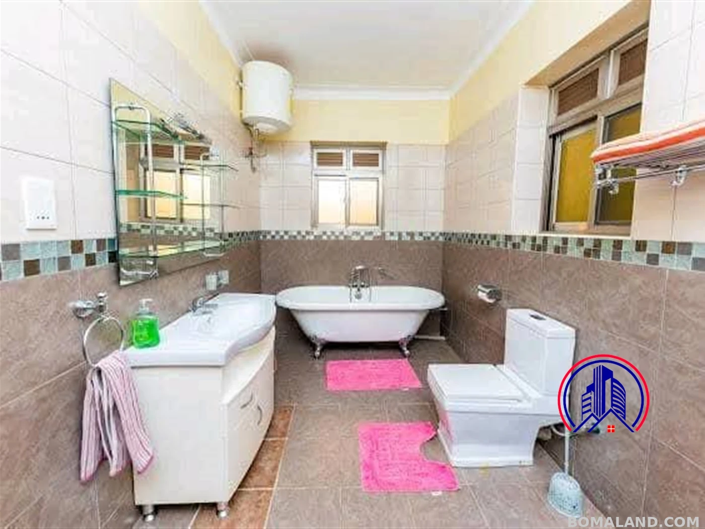 5 bedroom Storeyed house for rent in Muyenga Kampala Uganda