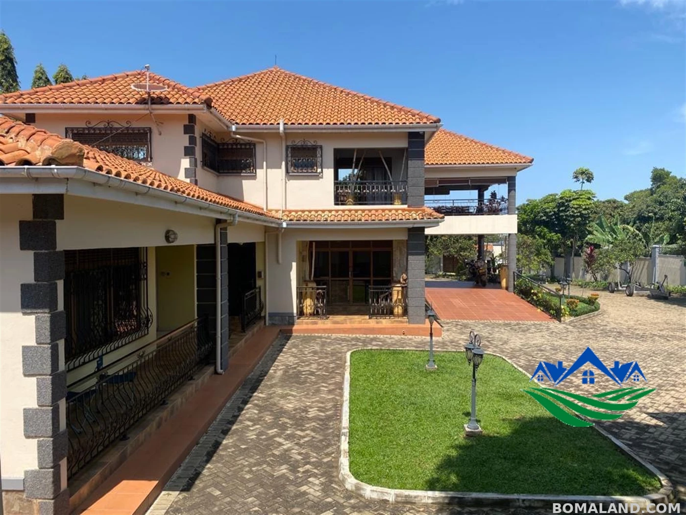 7 bedroom Mansion for sale in Entebbe Wakiso Uganda