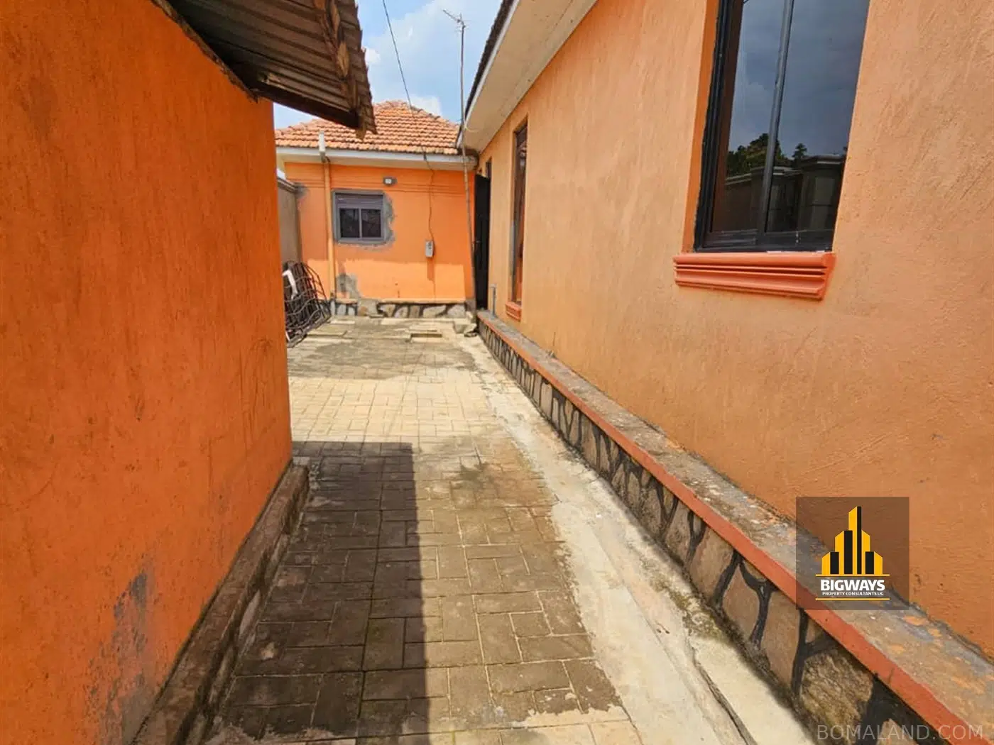4 bedroom Bungalow for sale in Kitende Wakiso Uganda