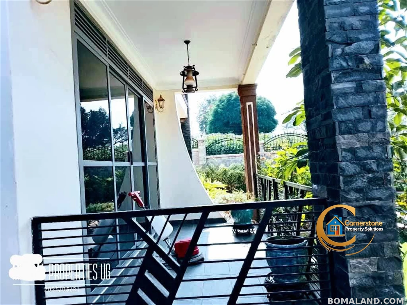 5 bedroom Storeyed house for sale in Nabusugwe Wakiso Uganda