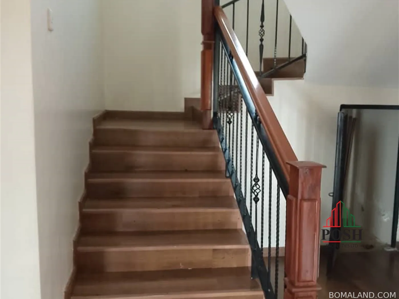 4 bedroom Town House for rent in Mbuya Kampala Uganda