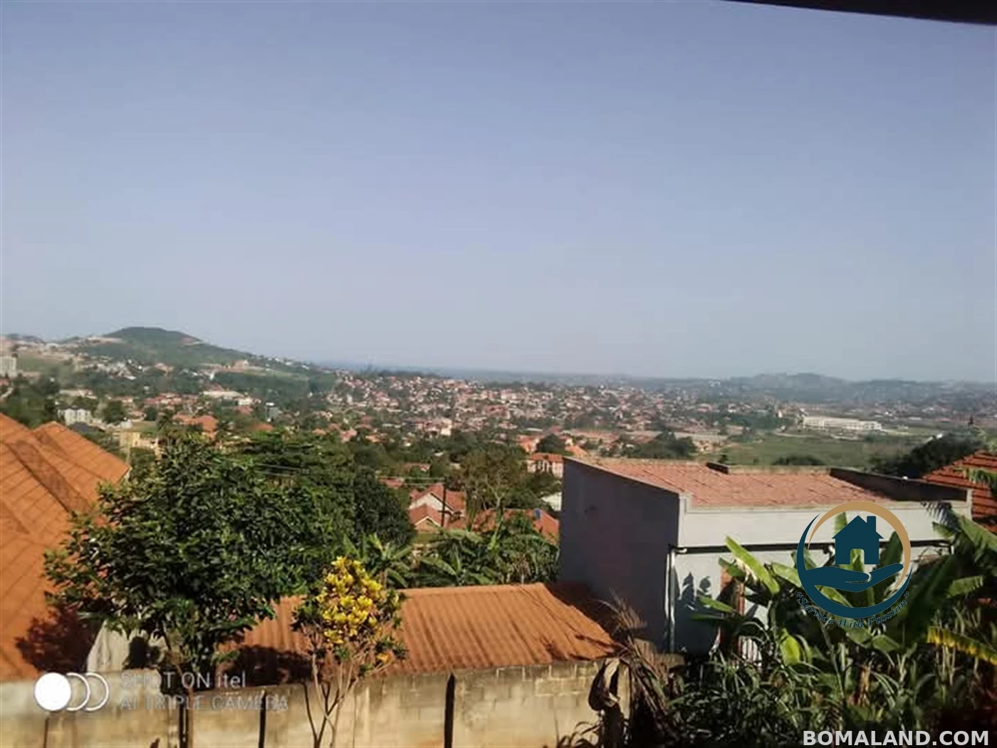 6 bedroom Villa for sale in Seguku Wakiso Uganda