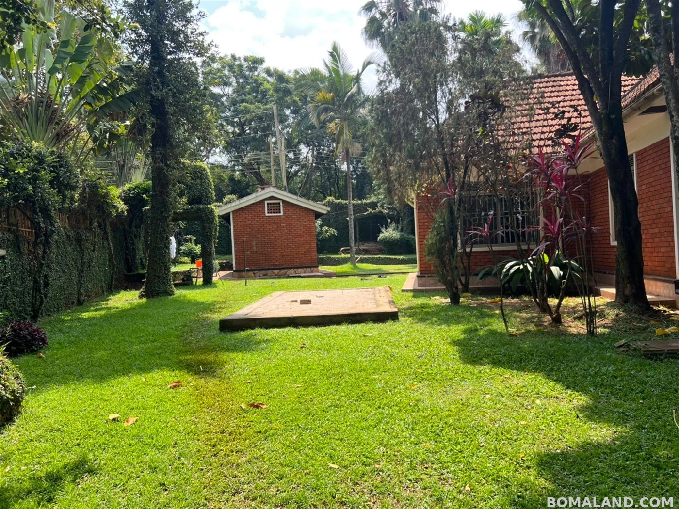 4 bedroom Bungalow for sale in Kololo Kampala Uganda