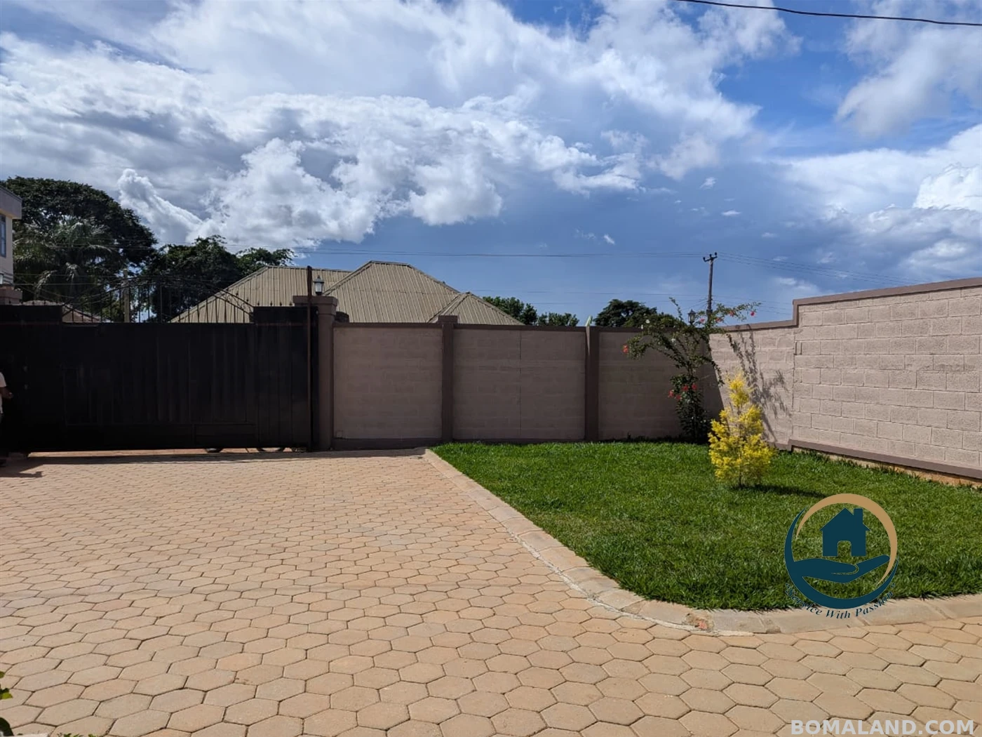 3 bedroom Bungalow for sale in Bweyakajjansi Wakiso Uganda