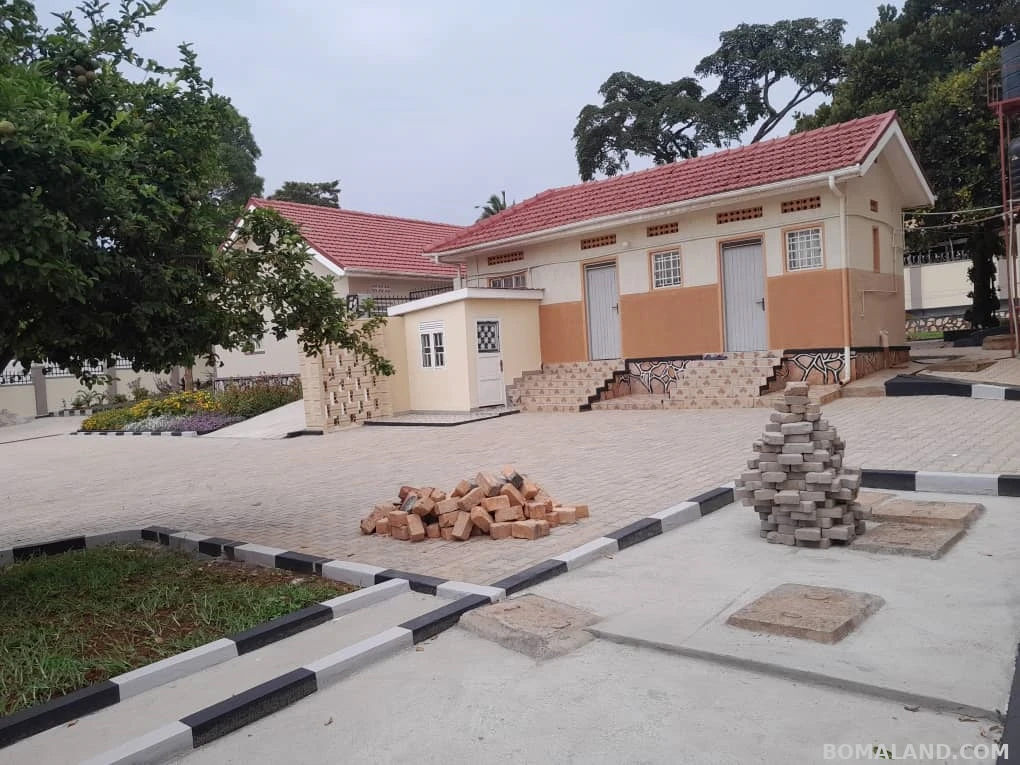 4 bedroom Bungalow for rent in Bbunga Kampala Uganda