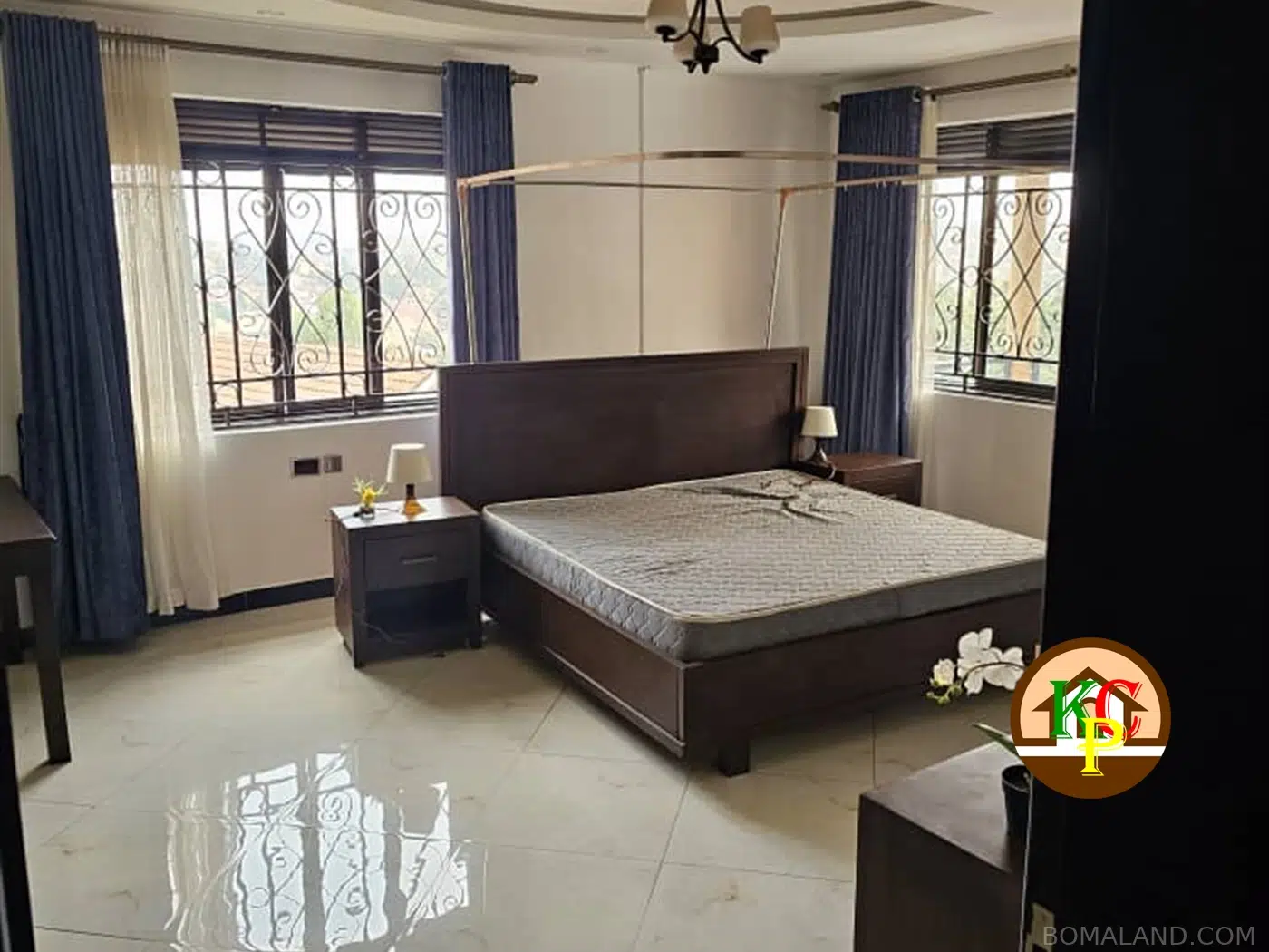 4 bedroom Storeyed house for rent in Kisaasi Kampala Uganda