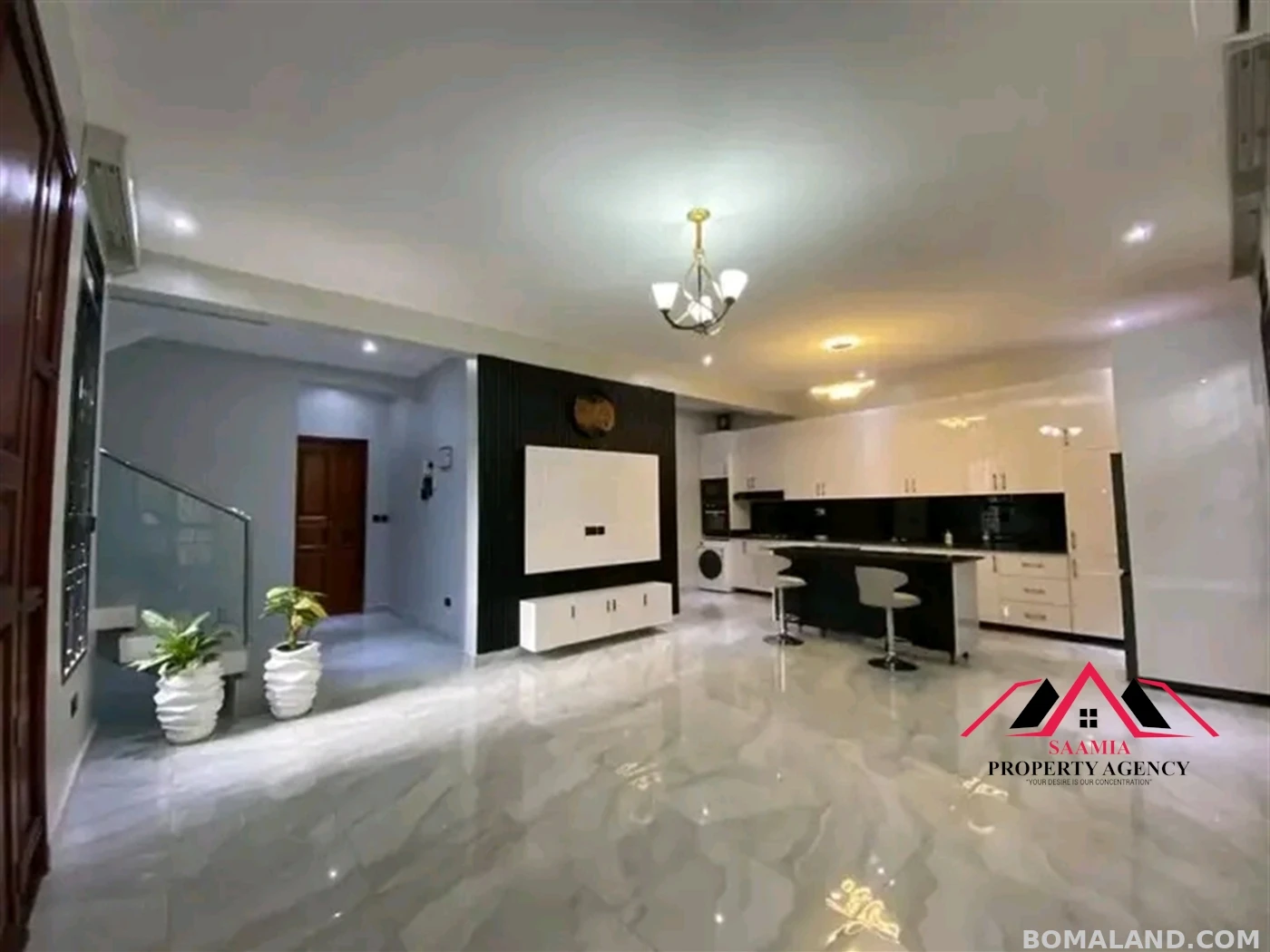 4 bedroom Storeyed house for sale in Kiwaatule Kampala Uganda