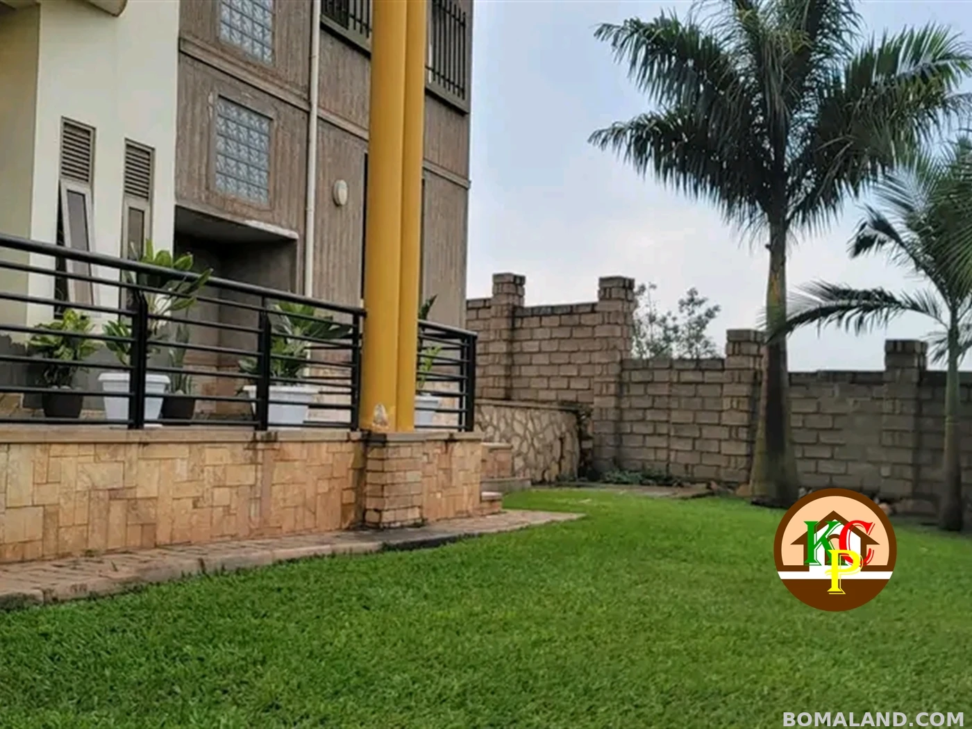 5 bedroom Bungalow for sale in Kira Wakiso Uganda