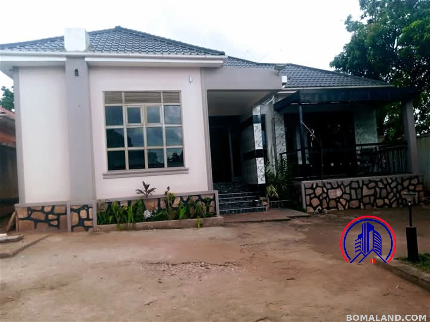 4 bedroom Bungalow for sale in Kiwango Wakiso Uganda