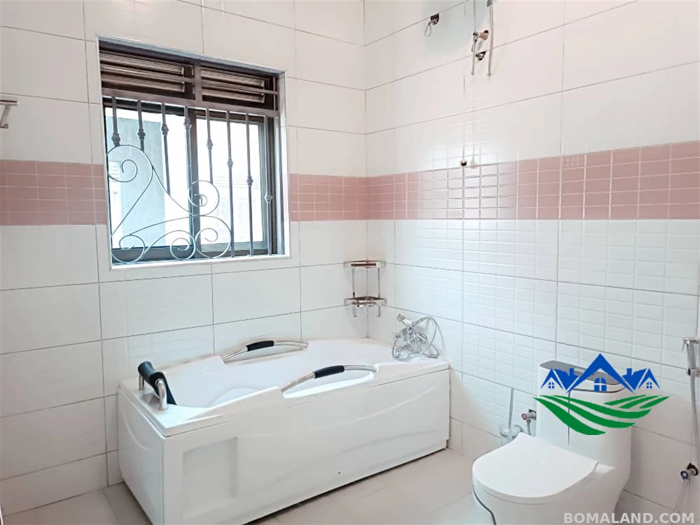 4 bedroom Bungalow for sale in Namugongo Wakiso Uganda