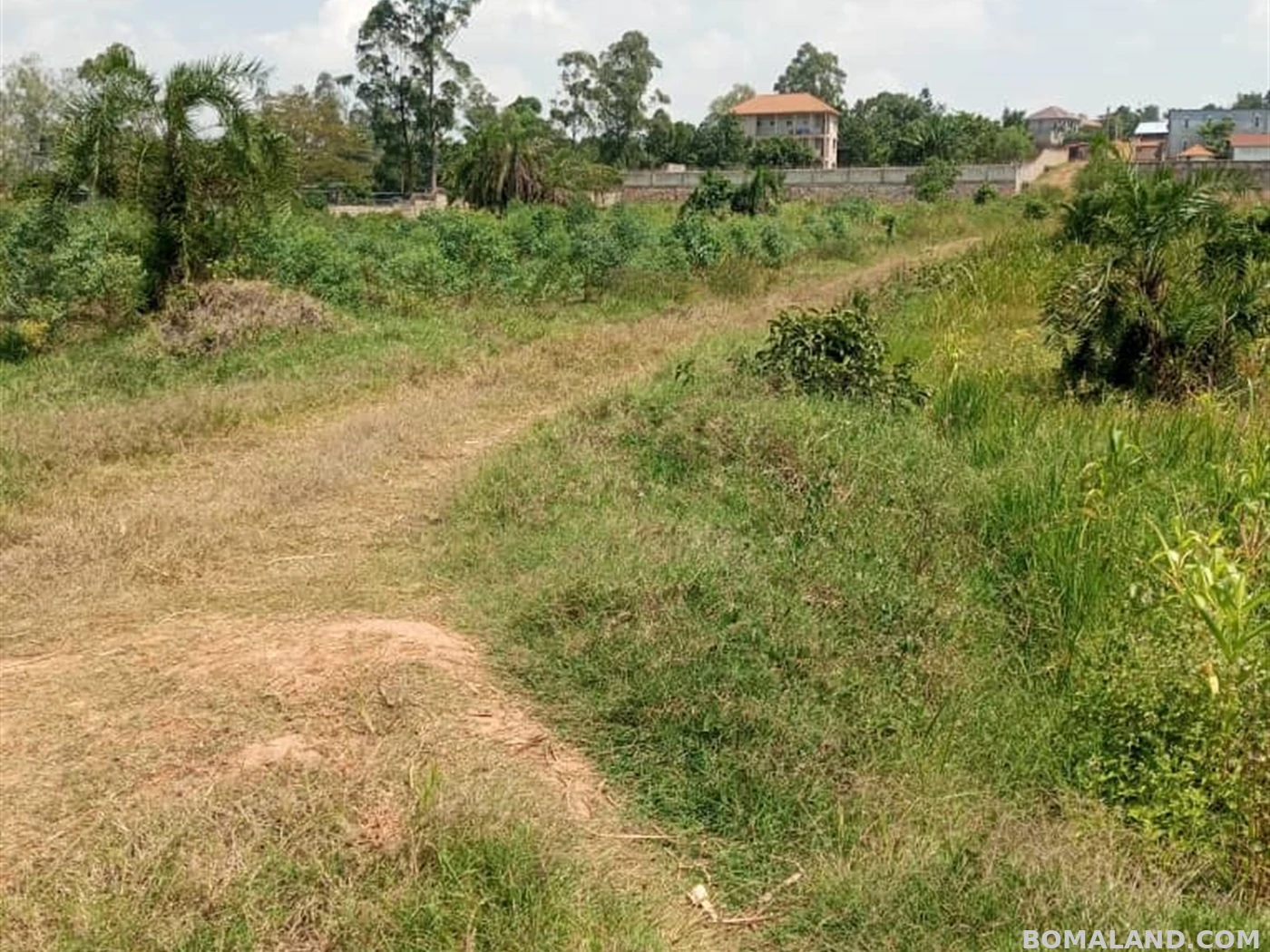 Joint investment land for sale in Kira Wakiso Uganda