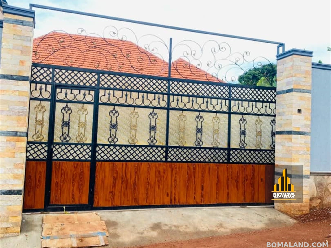 4 bedroom Bungalow for sale in Bwebajja Wakiso Uganda