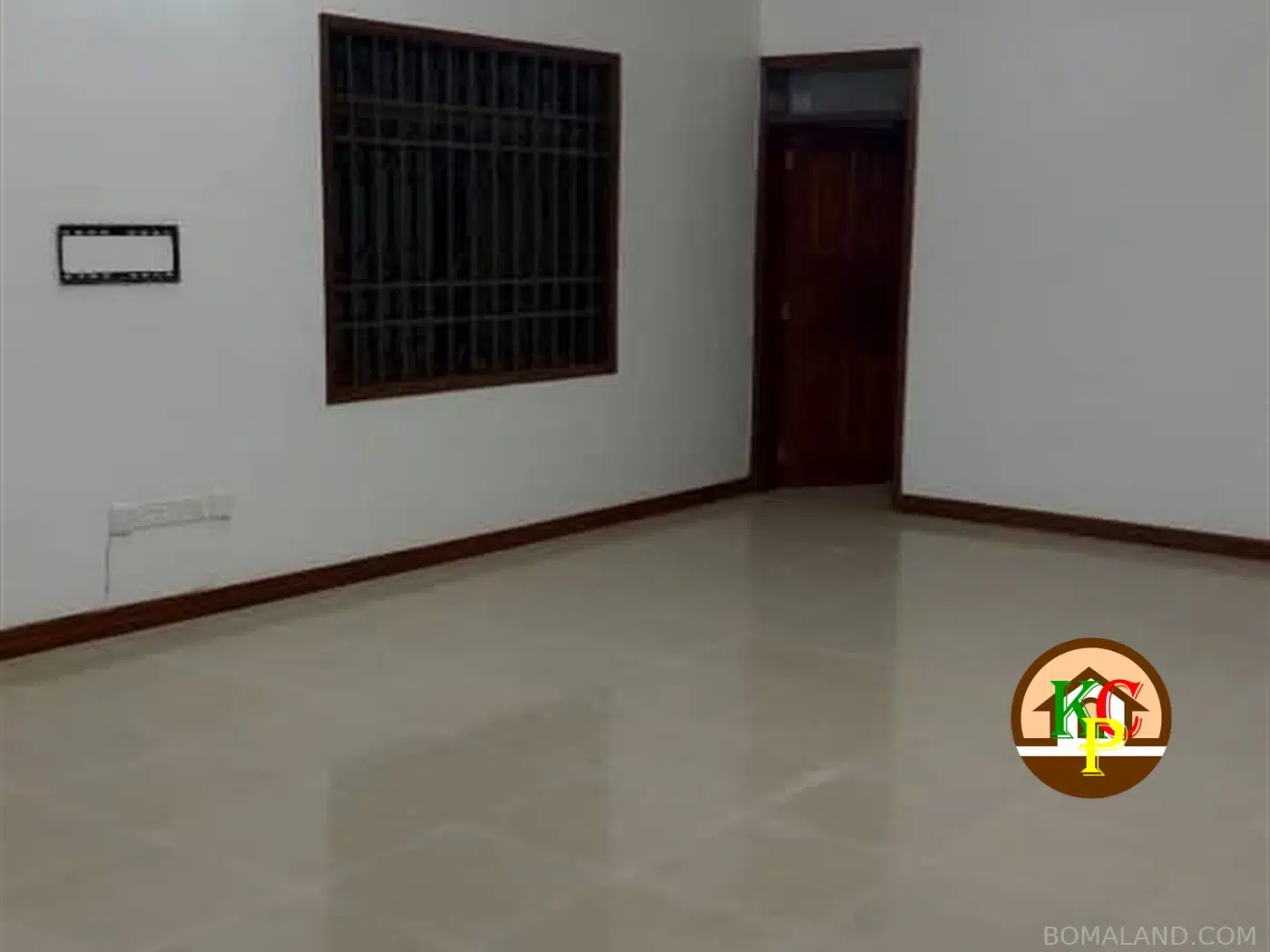 4 bedroom Storeyed house for rent in Lugogo Kampala Uganda