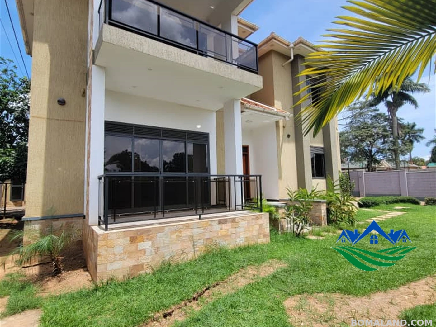 5 bedroom Storeyed house for sale in Bbunga Wakiso Uganda