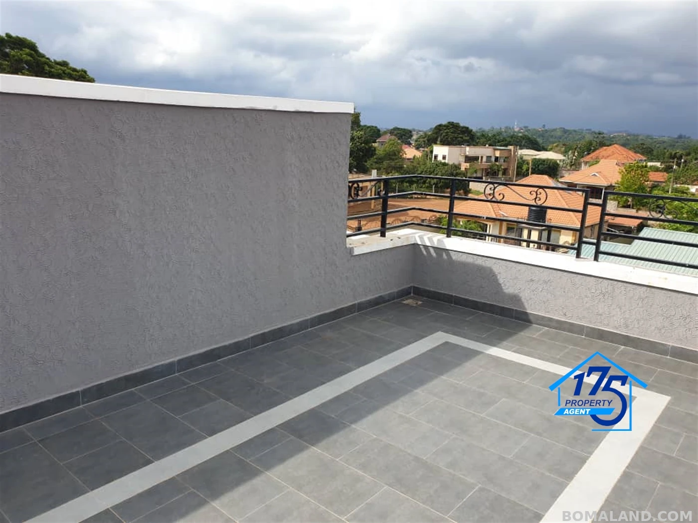4 bedroom Duplex for sale in Entebbe Wakiso Uganda