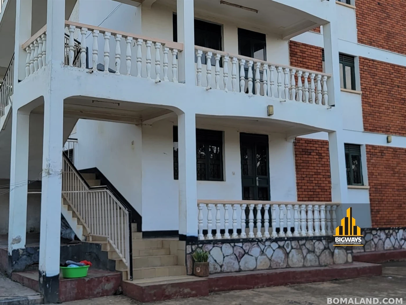 3 bedroom Apartment block for sale in Kisaasi Kampala Uganda