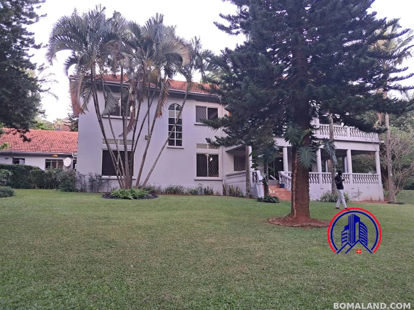 5 bedroom Storeyed house for sale in Naguru Kampala Uganda