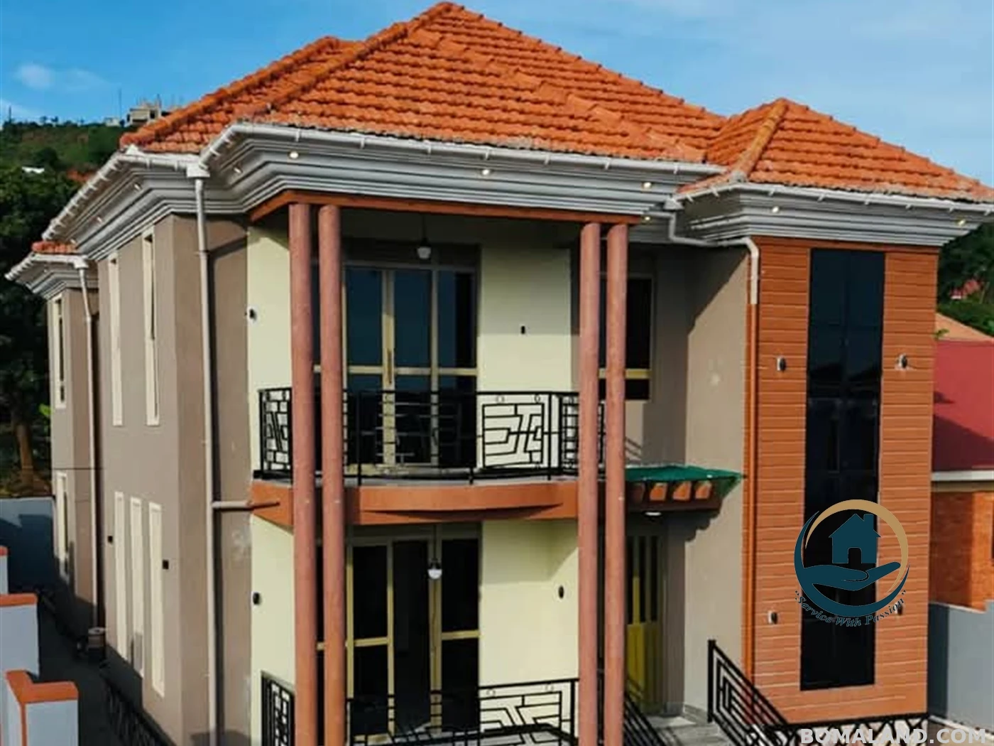 5 bedroom Town House for sale in Seguku Wakiso Uganda